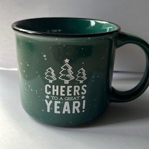 Cheers to a great year Green mug
